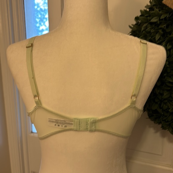 Secret Treasures Bra - Picture 3 of 5